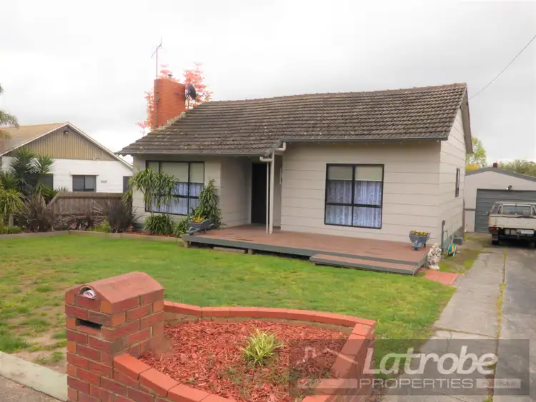 40 Service Road, Moe VIC 3825