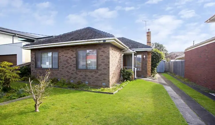 1 Kingswood Road, Cheltenham VIC 3192