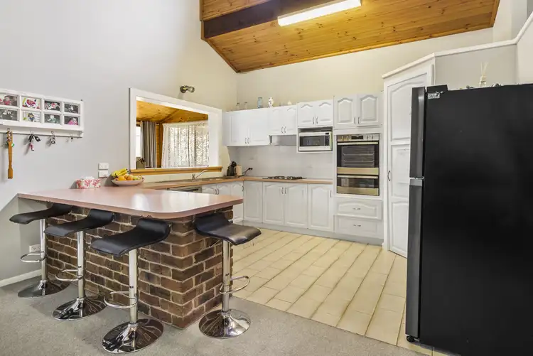 Fifth view of Homely house listing, 8 Kings Way, Goulburn NSW 2580