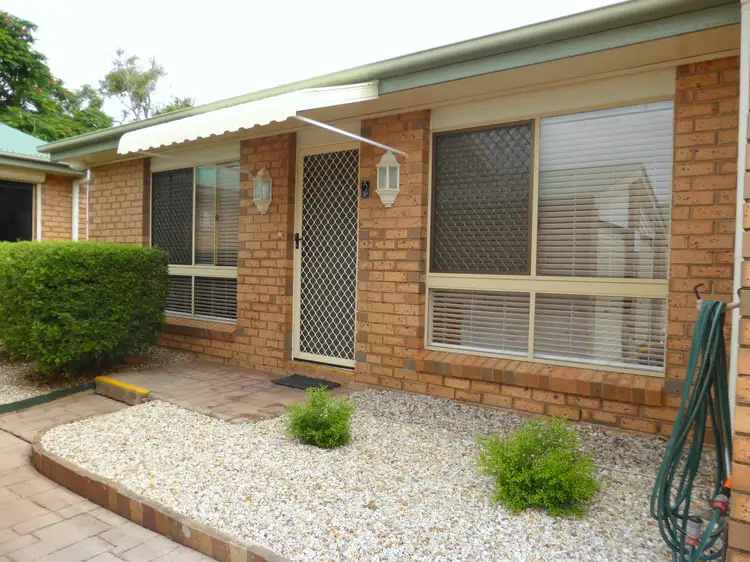 2/27 Mcaneny St, Redcliffe QLD 4020
