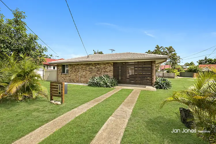 Second view of Homely house listing, 15 Daniel Ct, Scarborough QLD 4020