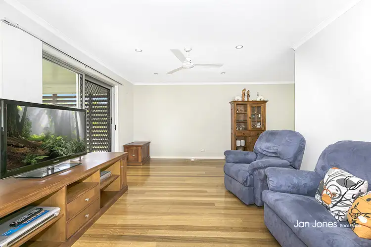 Sixth view of Homely house listing, 15 Daniel Ct, Scarborough QLD 4020