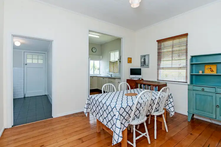 Fifth view of Homely house listing, 1/129 South Station Road, Silkstone QLD 4304