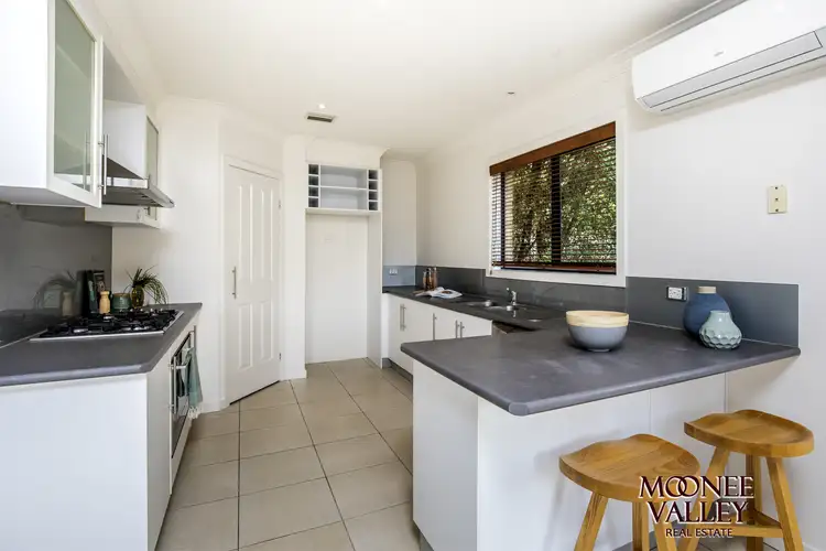 Fourth view of Homely townhouse listing, 2/7 Bernard Street, Maidstone VIC 3012