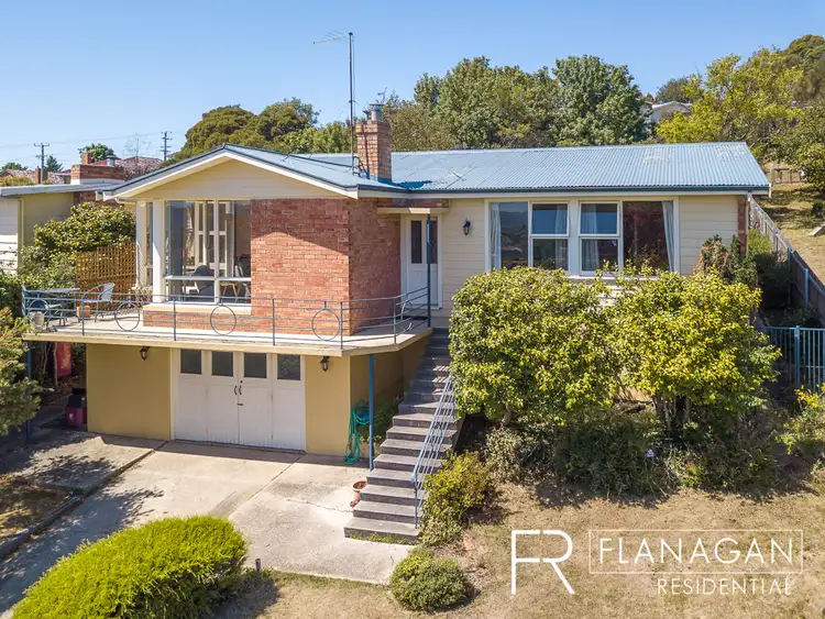 13 Fairthorne Rd, Trevallyn TAS 7250