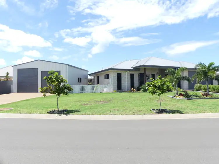 17 Palermo Ave, Ashfield QLD 4670