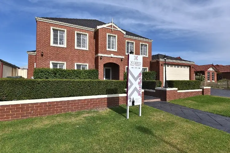 25 Newgain Crescent, Carramar WA 6031