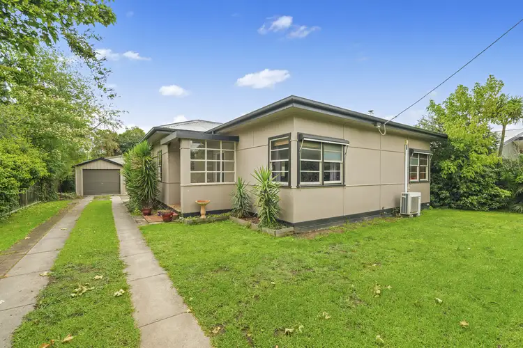 35 Mcmillan St, Maffra VIC 3860