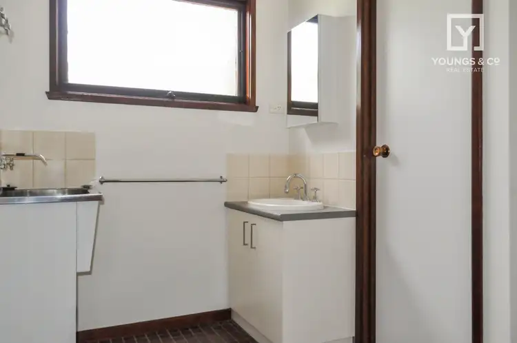 Fifth view of Homely unit listing, 8 Langi St, Shepparton VIC 3630