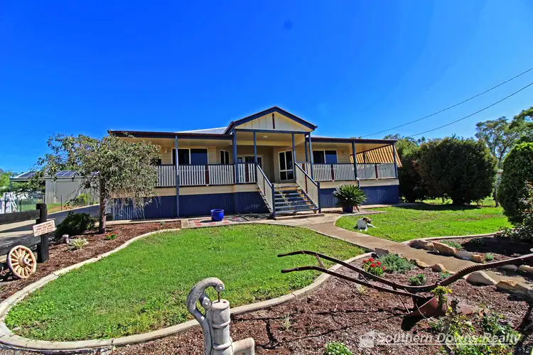 42 Conrad St, Warwick QLD 4370