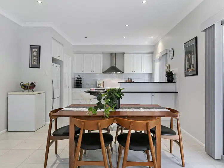 Fifth view of Homely house listing, 6 Cliff Cl, Wakerley QLD 4154