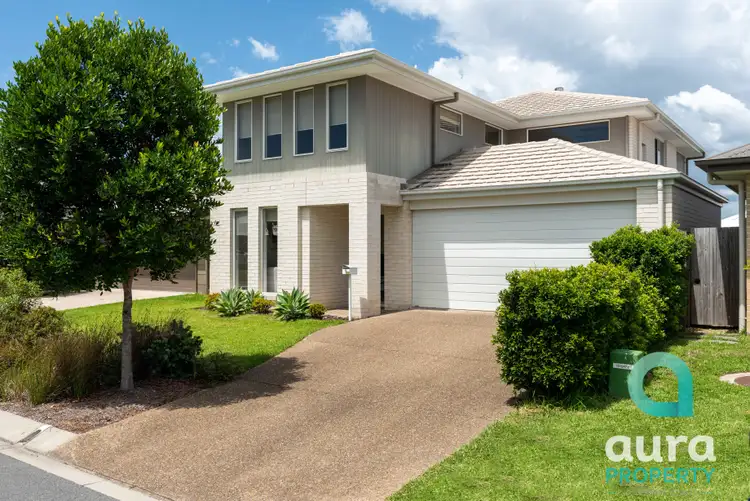 8 Apple Cres, Caloundra West QLD 4551