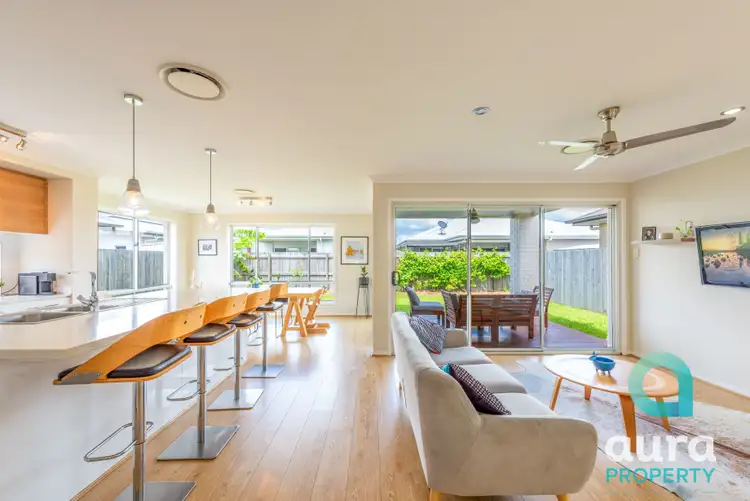 Fifth view of Homely house listing, 8 Apple Cres, Caloundra West QLD 4551