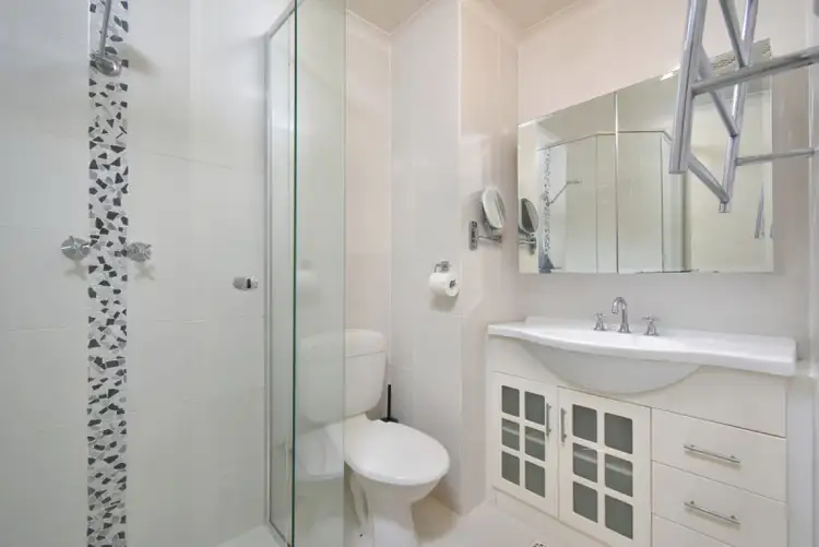 Sixth view of Homely unit listing, Unit 4/33 Farina Drive, Yokine WA 6060