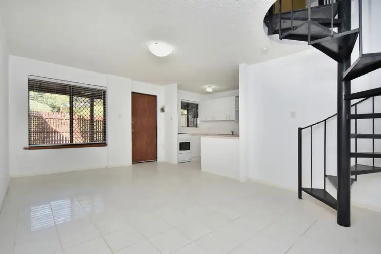 Seventh view of Homely unit listing, Unit 4/33 Farina Drive, Yokine WA 6060