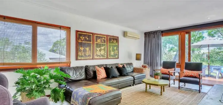 6a Whitehead St, Eastern Heights QLD 4305