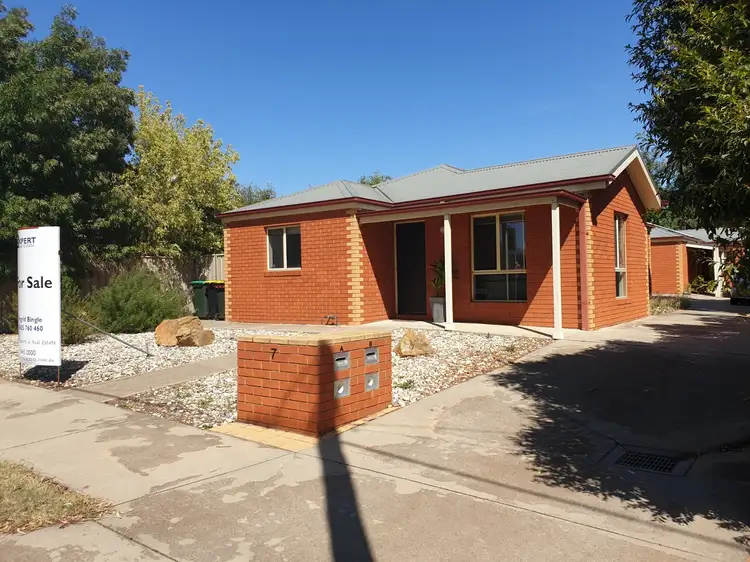 7A White St