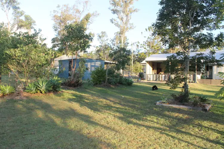1096 Maryborough Biggenden Rd, Oakhurst QLD 4650