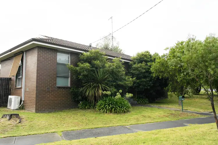 16 Switchback Rd, Churchill VIC 3842
