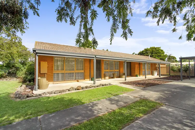 Second view of Homely house listing, 5 Raven Ct, Traralgon VIC 3844