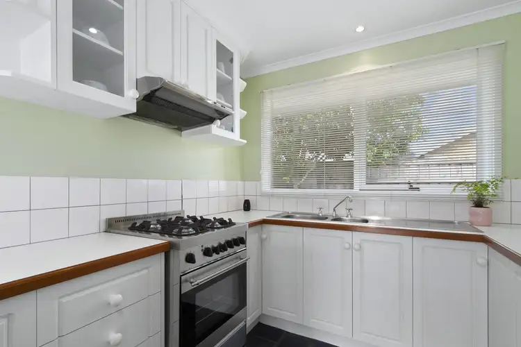 Seventh view of Homely house listing, 5 Raven Ct, Traralgon VIC 3844