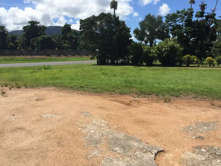 Seventh view of Homely unit listing, 87 Bryant St, Tully QLD 4854