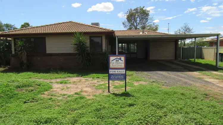 6 Harris St, Trangie NSW 2823