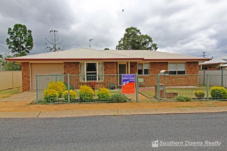 1 Wattle Ave, Warwick QLD 4370