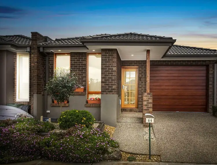 64 Elmtree Cres, Clyde North VIC 3978