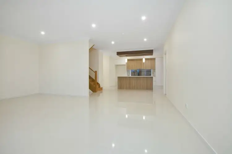 23 Capri Street