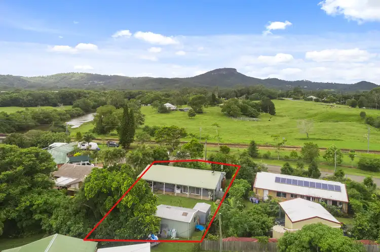 8 Koongalba Street, Yandina QLD 4561