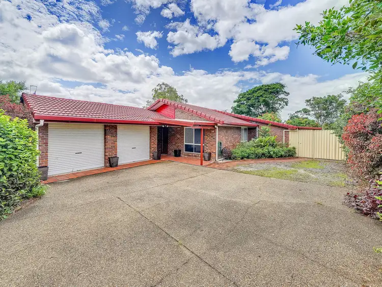 8 Lambrook Ct, Camira QLD 4300