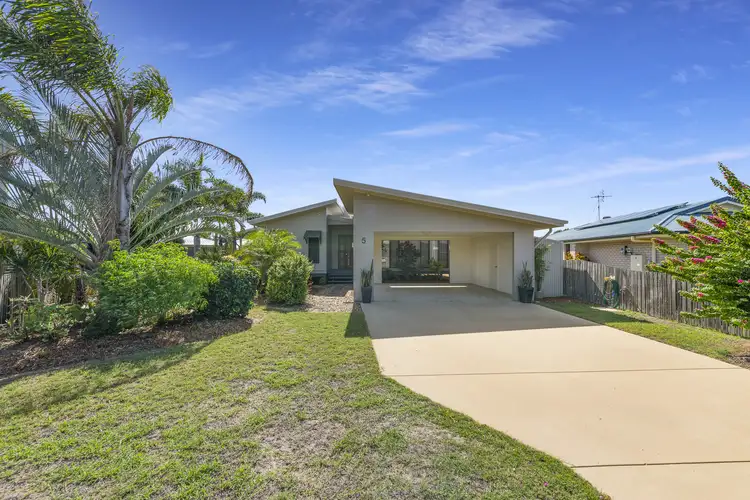 Fourth view of Homely house listing, 5 Willow Ct, Moore Park Beach QLD 4670