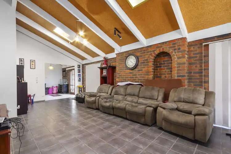 Fifth view of Homely house listing, 5 Christensen Close, Traralgon VIC 3844