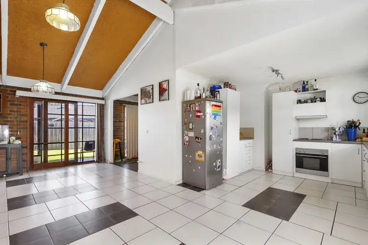 Seventh view of Homely house listing, 5 Christensen Close, Traralgon VIC 3844