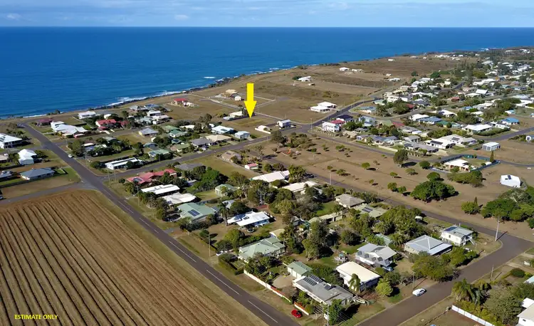 10 Dryden St, Burnett Heads QLD 4670