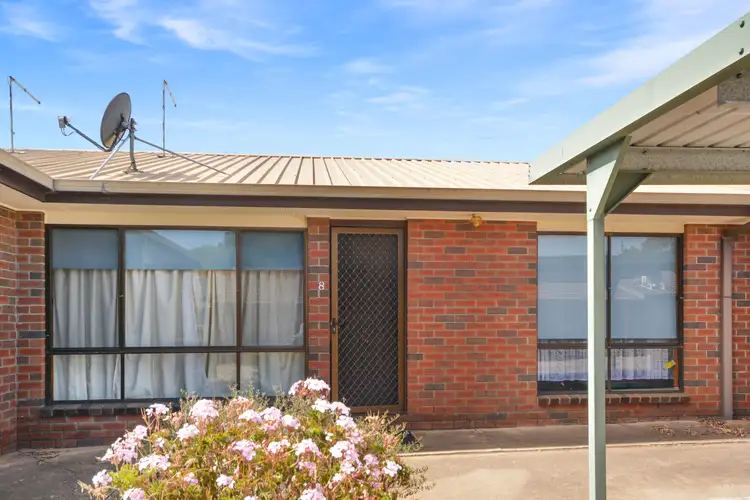 Main view of Homely unit listing, Unit 8/103-105 Cooper St, Stawell VIC 3380