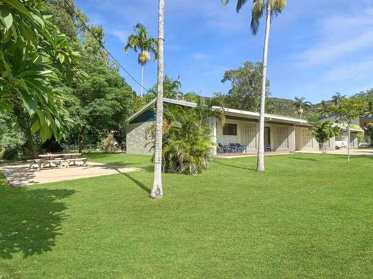 17 Hayles Ave, Arcadia QLD 4819