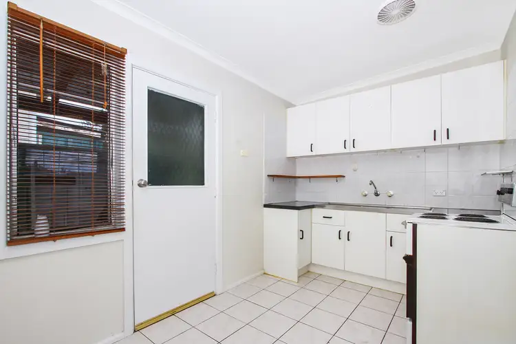 Third view of Homely unit listing, 5/18 Gilmore Place, Queanbeyan NSW 2620
