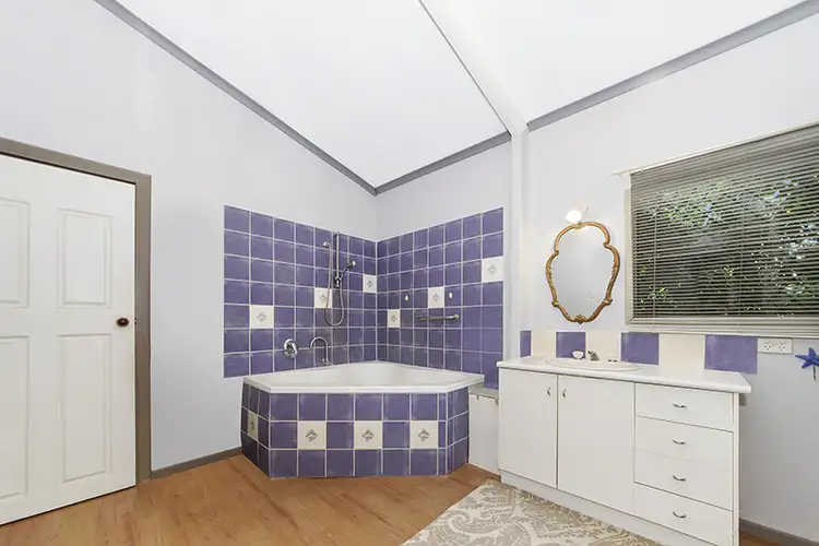 Fifth view of Homely house listing, 8 Jessica Ct, Deeragun QLD 4818