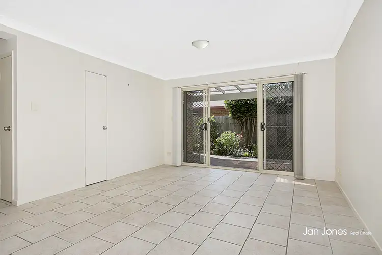 Fifth view of Homely unit listing, Unit 4/14 Osbourne St, Scarborough QLD 4020