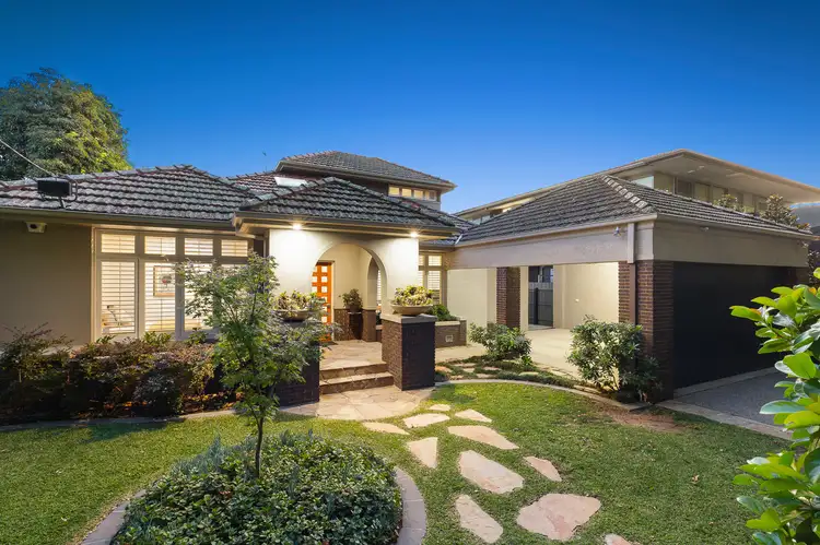 10 Weatherly Gr, Brighton VIC 3186