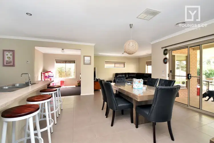 Fifth view of Homely house listing, 7 Dartmouth Ct, Kialla VIC 3631