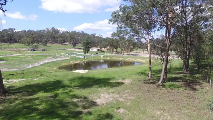 8209 Putty Road, Putty NSW 2330