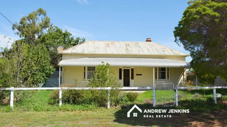 57 Milthorpe St, Oaklands NSW 2646