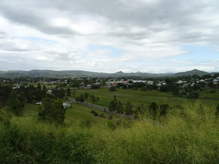 2 Athol Tce, Boonah QLD 4310