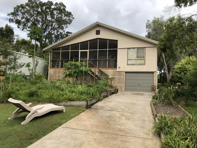 34 Florence St, Macleay Island QLD 4184