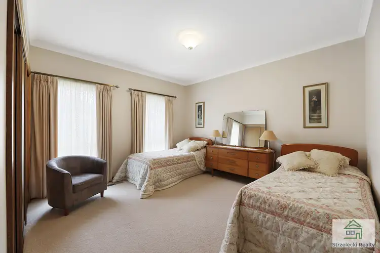 Seventh view of Homely house listing, 4 Holland Ct, Trafalgar VIC 3824