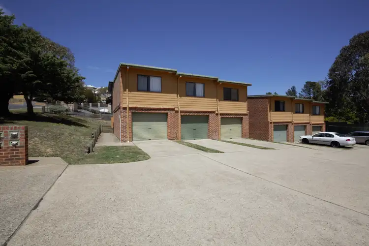 Main view of Homely unit listing, Unit 2/5 Kirwan Cl, Jindabyne NSW 2627
