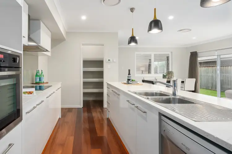 Sixth view of Homely house listing, 7 Yellena Rd, Fletcher NSW 2287